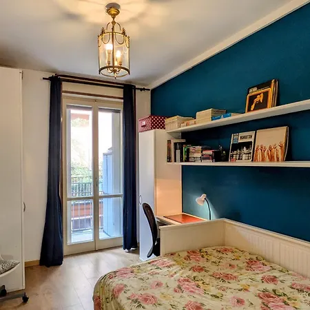 Apartment Alma Vacation In The Centre, Big Terrace Milan